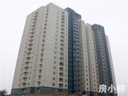 影響小產權房價格的主要原因是什么？