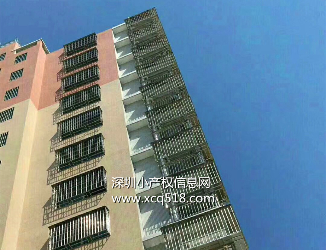 今天去看了塘廈東深華庭現(xiàn)場(chǎng)