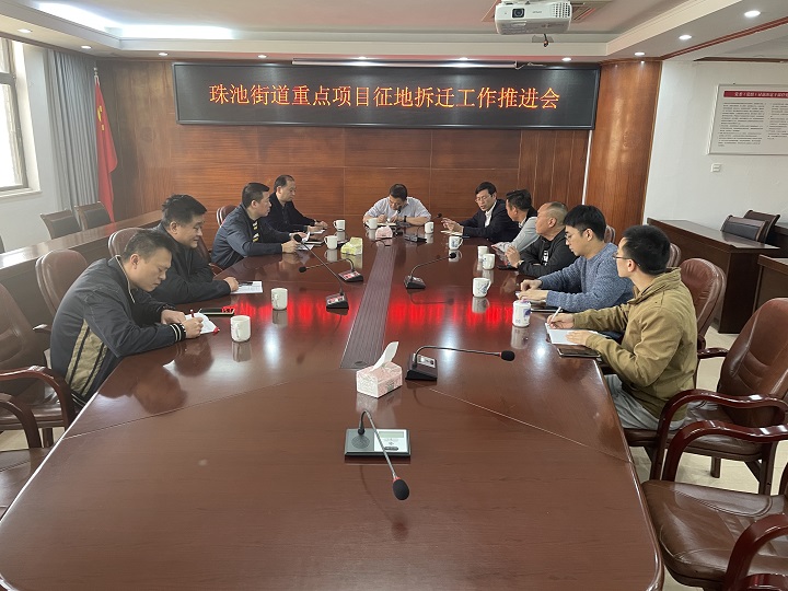 加大對農(nóng)村超高違建房的整治