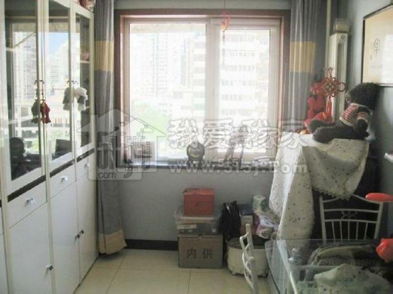 賣掉南四環(huán)的房子想給孩子換個學(xué)區(qū)房