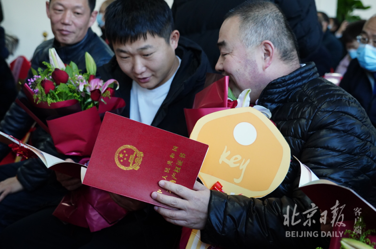 保利地產在過渡期會對冼村村民提供安置房