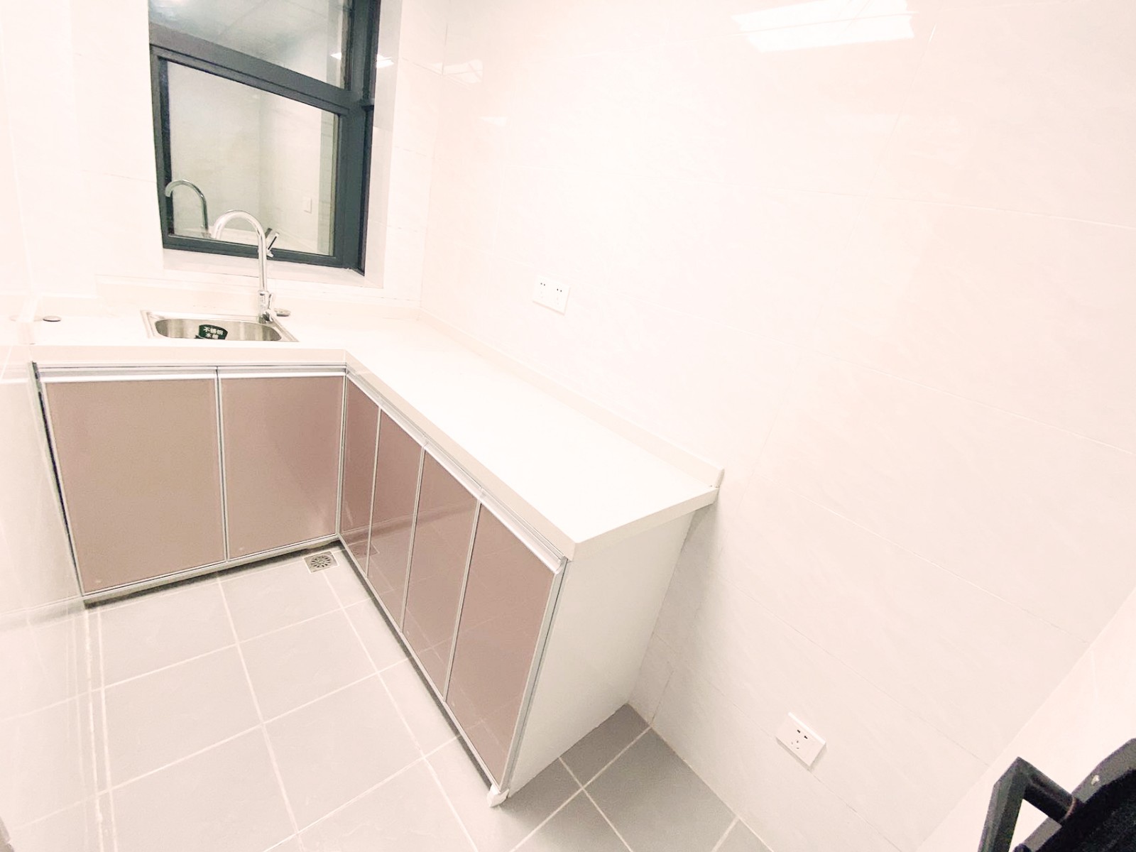 深圳坂田小產(chǎn)權房|世紀名城 02戶型 兩房一廳98.8萬